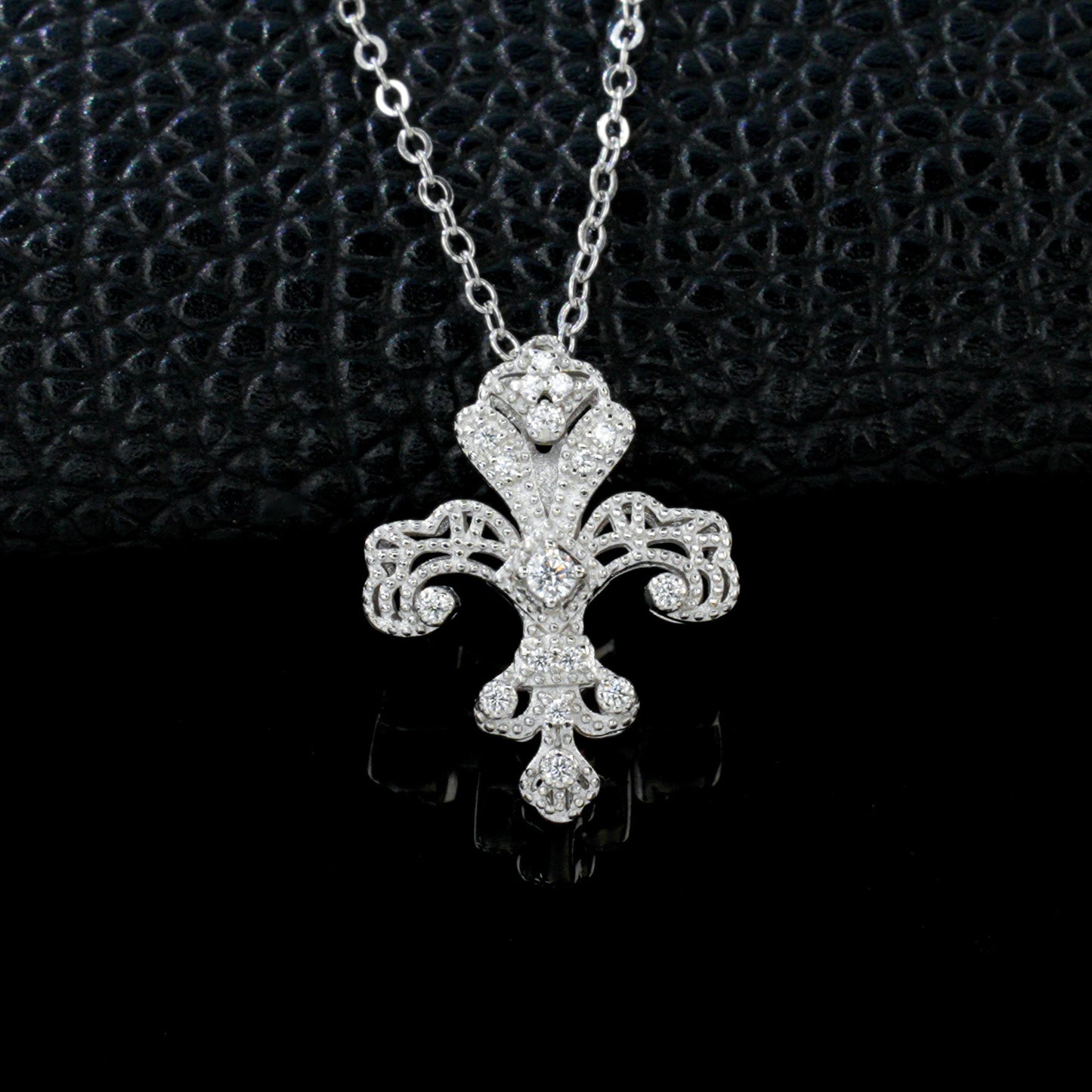 S925 Sterling Silver Necklace for Women, Minimalist Premium Versatile - Photo 1