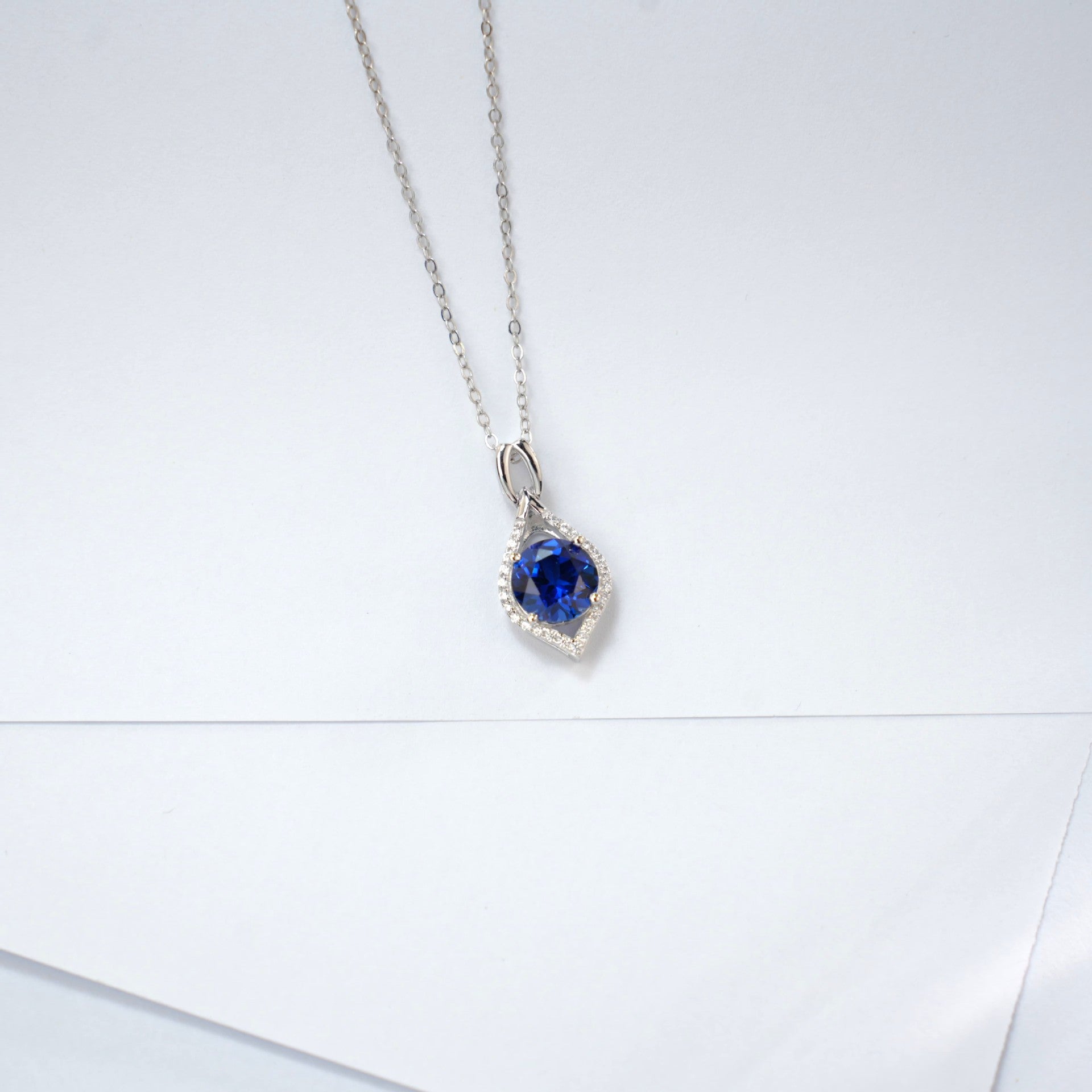 S925 Sterling Silver Lab Sapphire Teardrop Choker - Photo 4
