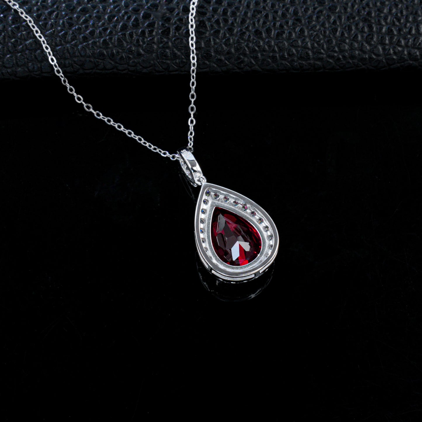 925 Sterling Silver Lab Ruby Teardrop Halo Pendant Choker, Elegant Jewellery - Photo 3