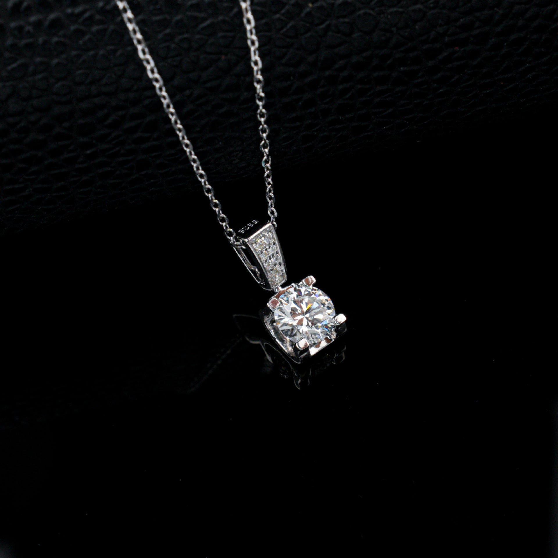 S925 Silver Melon Clasp 4-Claw Stone Necklace, Classic Simple Elegant - Photo 4
