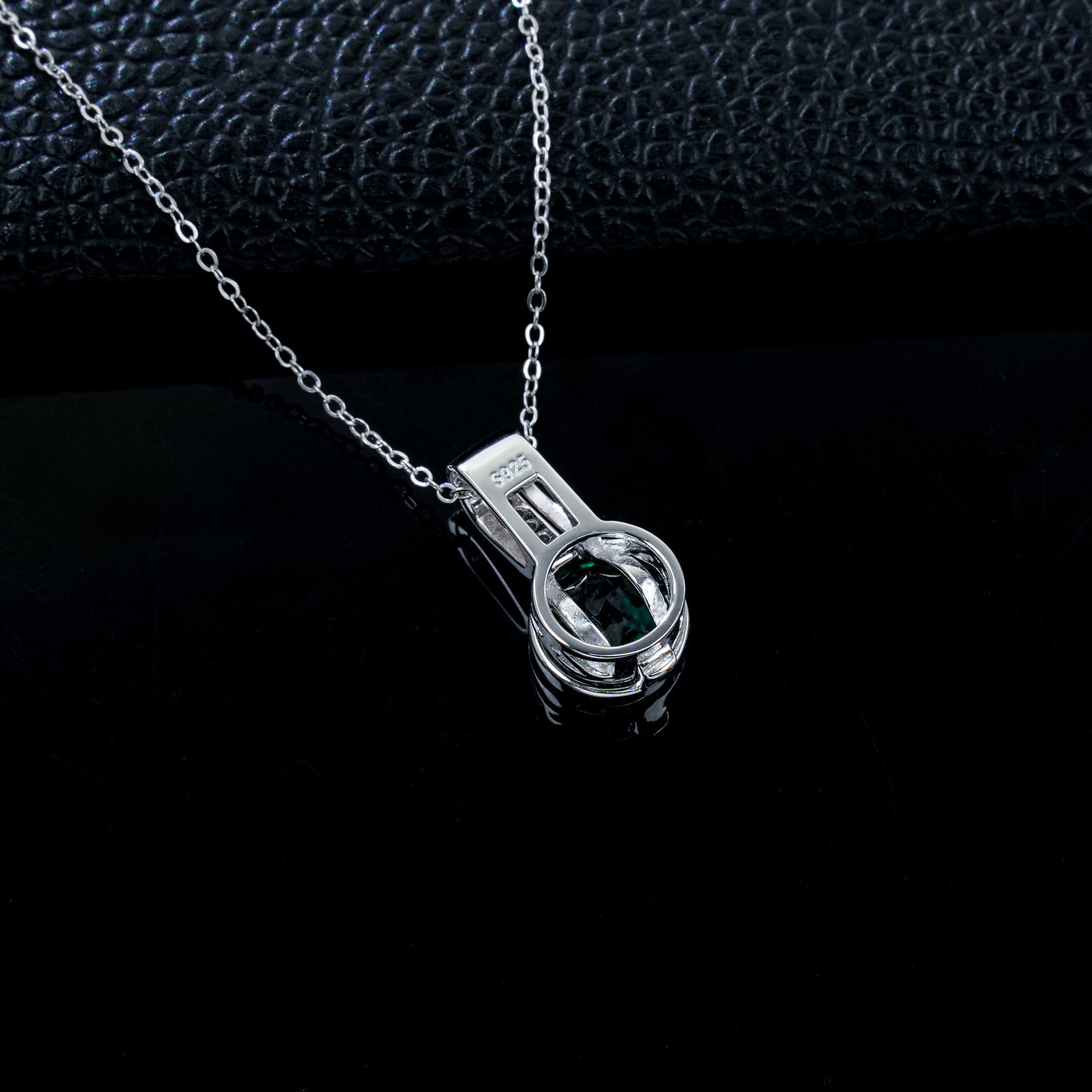 S925 Silver Lab Emerald Pendant Round Full Diamond Halo coloured Gemstone, Evening Gift - Photo 4