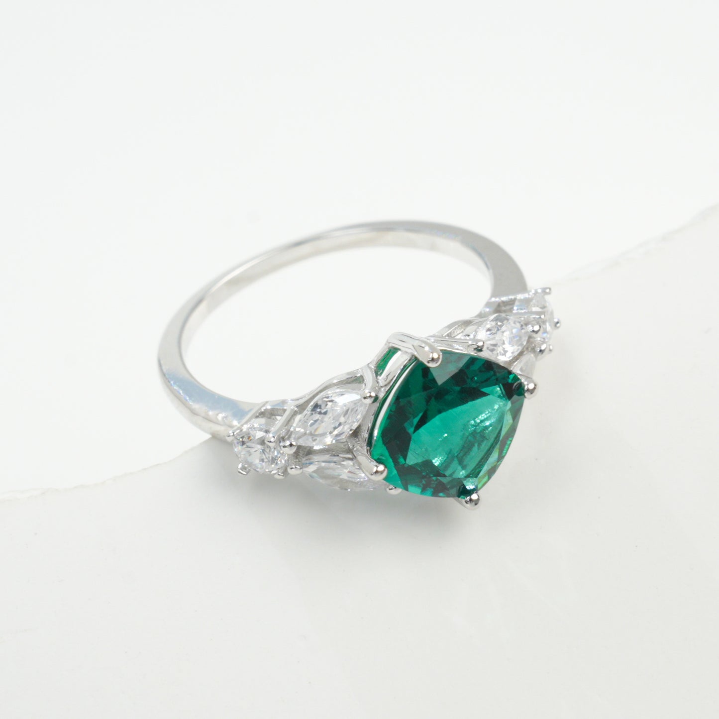 S925 Sterling Silver Lab Emerald Halo Ring, Premium Delicate Gift - Photo 6