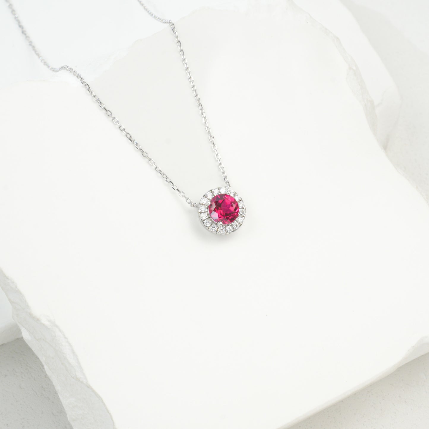S925 Sterling Silver Lab Ruby Round Pave Choker Necklace, Versatile for Women - Photo 2